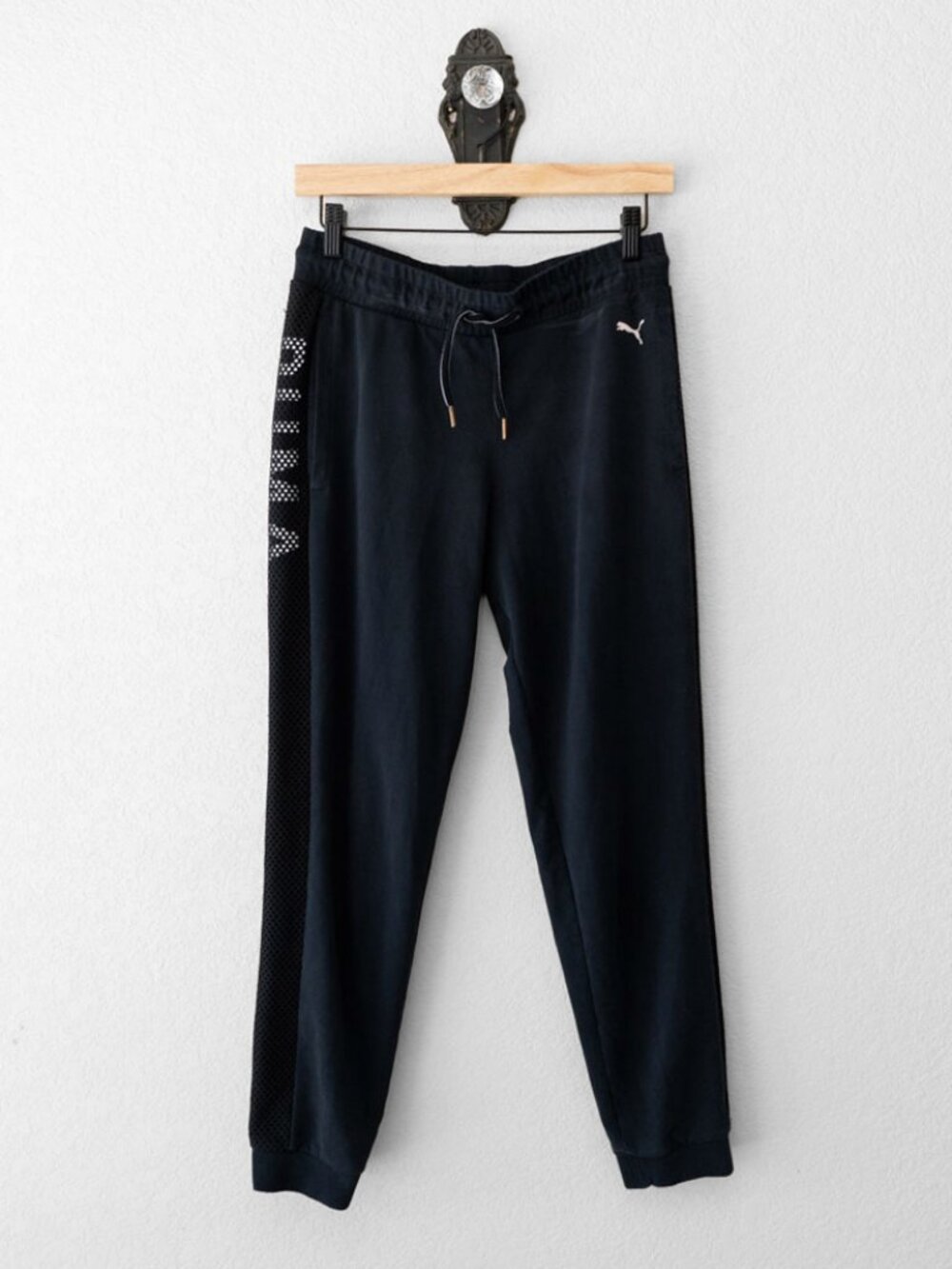 Puma Black Jogger Pants Womens S Athletic Sweatpants Drawstring Logo EUC Read